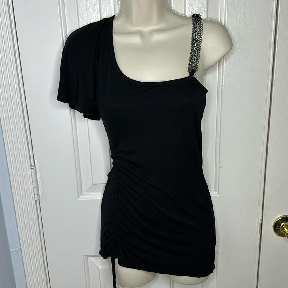 Guess Top size Small